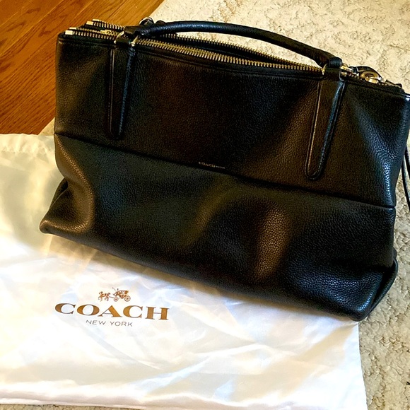 Coach Black Leather Shoulder Bag